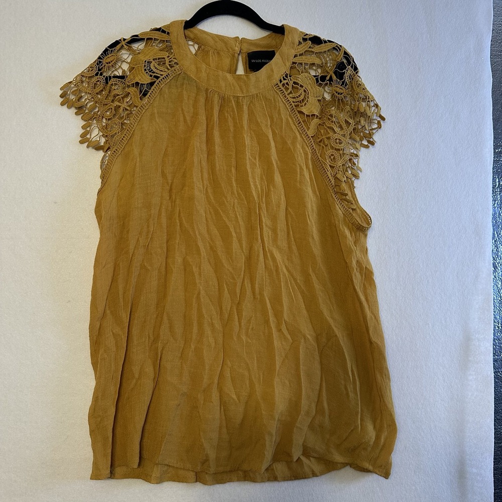 LIV Los Angeles Mustard Yellow Lace Shoulder Crinkle Blouse Women 1X